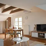 Apartma Sina